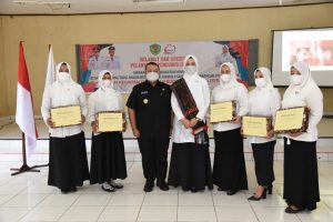 Bupati Dolly : Ayo Tiap Sekolah Yang Ada di Tapsel, Kita Ramaikan Perpustakaan Daerah