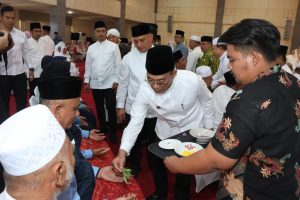 Tepung Tawari 174 CJH Asal Tapsel, Bupati Harap Doa Calon Haji Untuk Pemimpin dan Kemajuan Daerah
