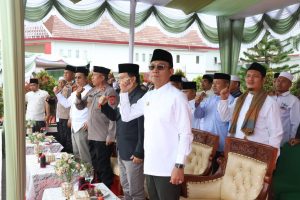 Peringati HSN 2025, Bupati Tapsel Serukan Santri Kawal Indonesia Menuju Peradaban Dunia