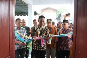 Bupati Tapsel Resmikan Kantor Desa Batang Paya, PLTA 510 MW Siap Beroperasi